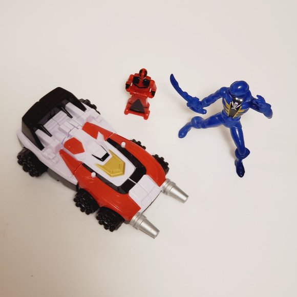 Power Rangers Super MegaForce Delta Runner Vehicle - Picture 3 of 11